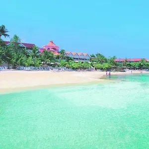 Coco Reef & Resort
